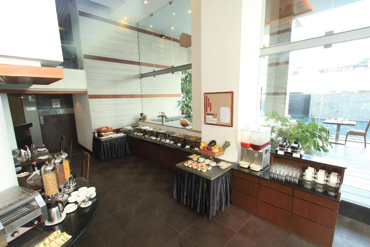 Melange Astris Aparthotel Bangalore Exterior photo